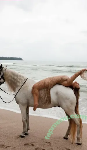 zla.vaanda / Zlata / milana_mimimi / Злата nude photo #0001