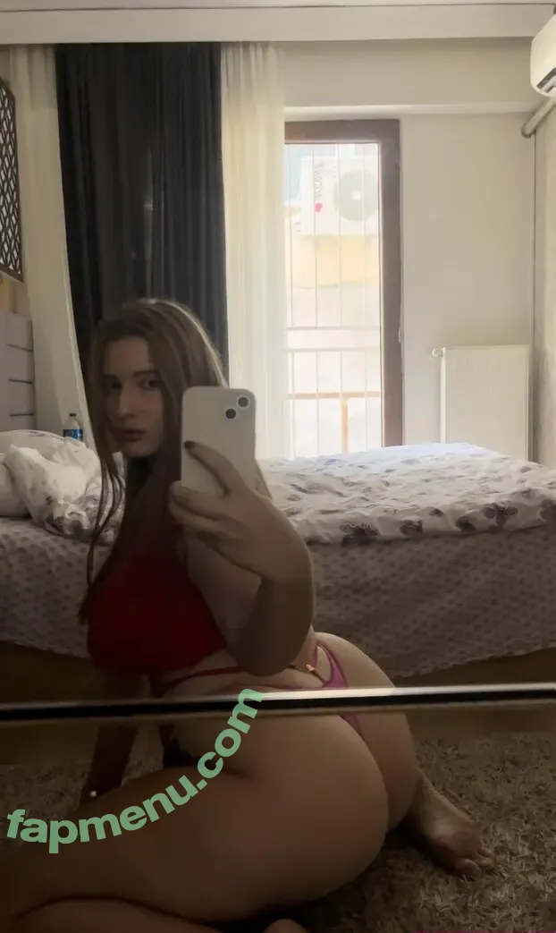 zla.vaanda nude photo #0012 (Zlata / milana_mimimi / Злата)