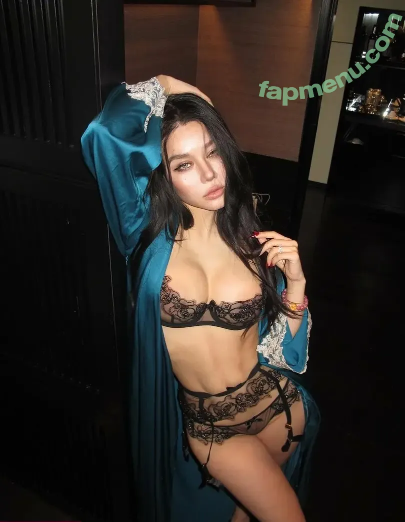 zmeixio nude photo #0118 (exoticaxxx / 美晓)