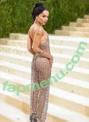 Zoë Kravitz / zoeisabellakravitz nude photo #0094