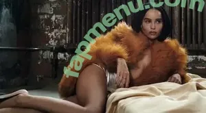 Zoë Kravitz / zoeisabellakravitz nude photo #0104