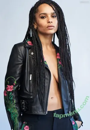 Zoë Kravitz / zoeisabellakravitz nude photo #0396