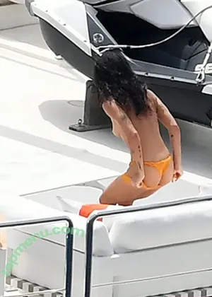 Zoë Kravitz / zoeisabellakravitz nude photo #0415
