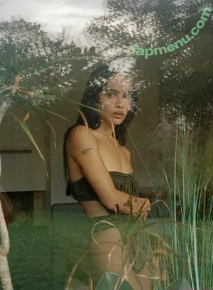 Zoë Kravitz / zoeisabellakravitz nude photo #0434