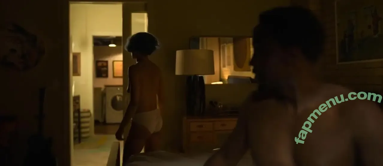 Zoë Kravitz nude photo #0064 (zoeisabellakravitz)