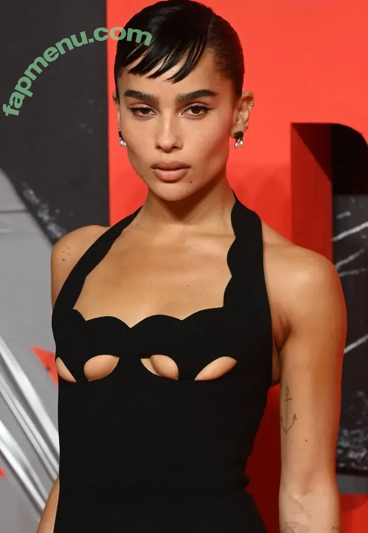 Zoë Kravitz nude photo #0085 (zoeisabellakravitz)