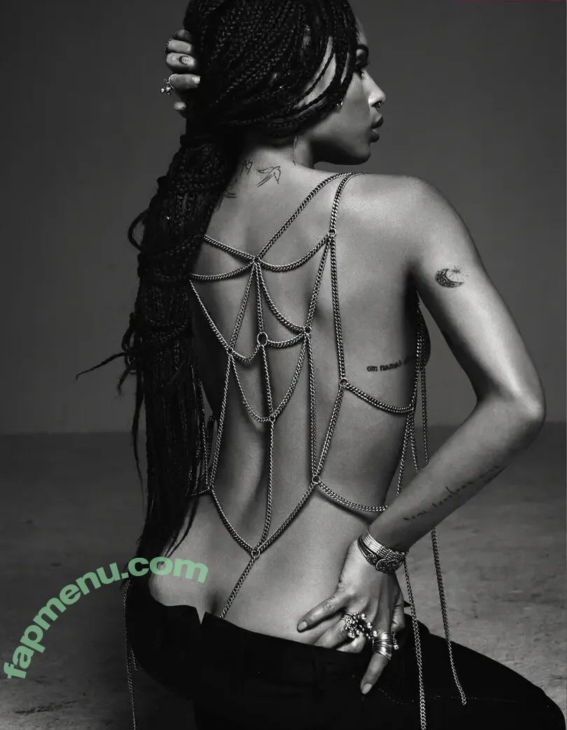 Zoë Kravitz nude photo #0433 (zoeisabellakravitz)