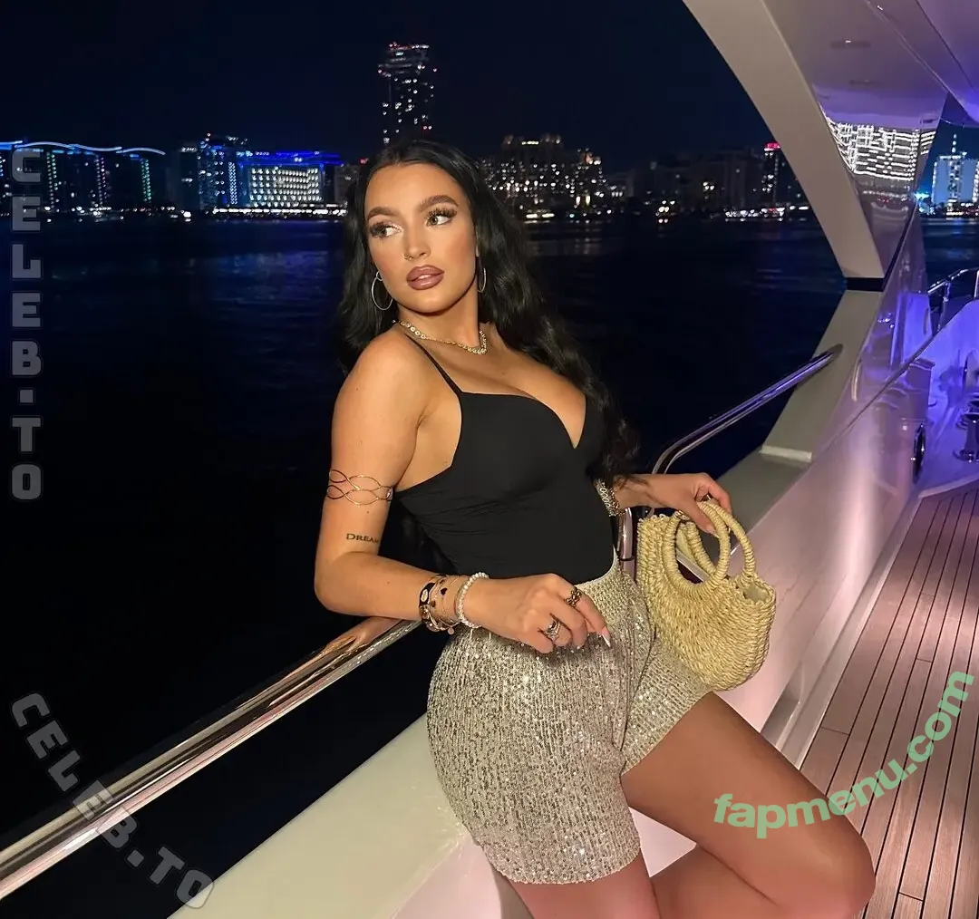 Zoe Chiara Wallner nude photo #0004 (zoechiara_official)