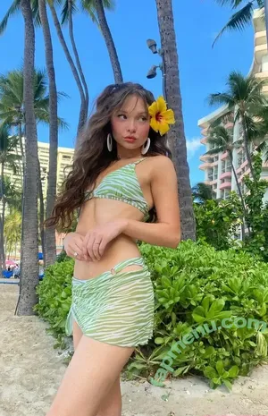 Zoe Colletti / zoecolletti nude photo #0189