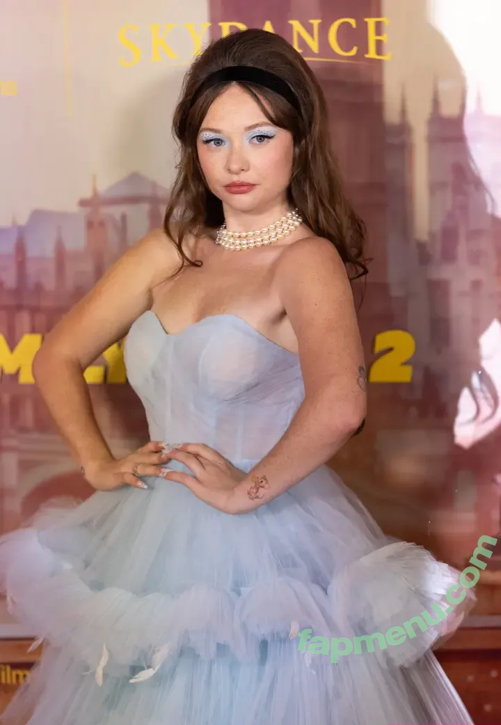 Zoe Colletti nude photo #0184 (zoecolletti)