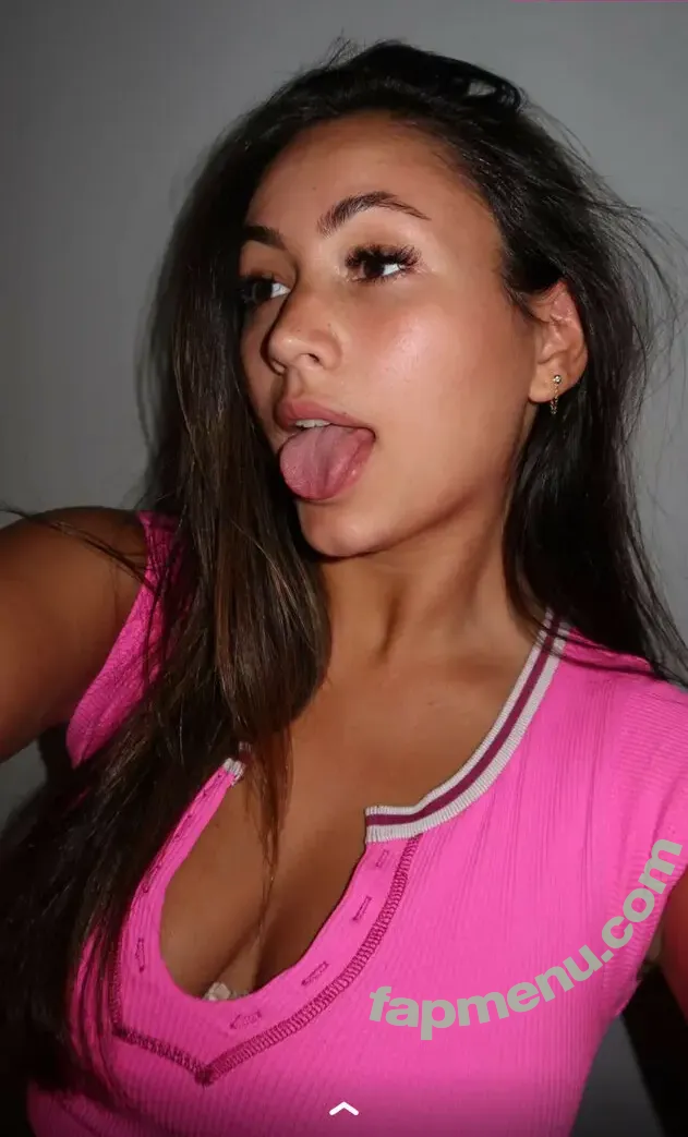 Zoe Ferguson nude photo #0200 (zoeferguson)