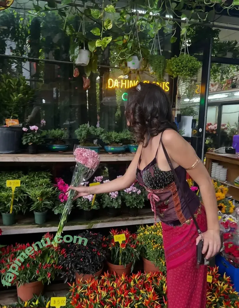 Zoe Grace Rodriguez nude photo #0032 (zoegracerodriguez)