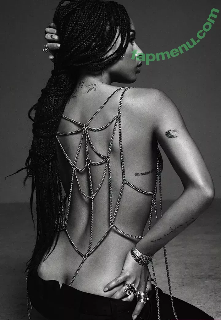 Zoe Kravitz nude photo #0360 (zoeisabellakravitz)