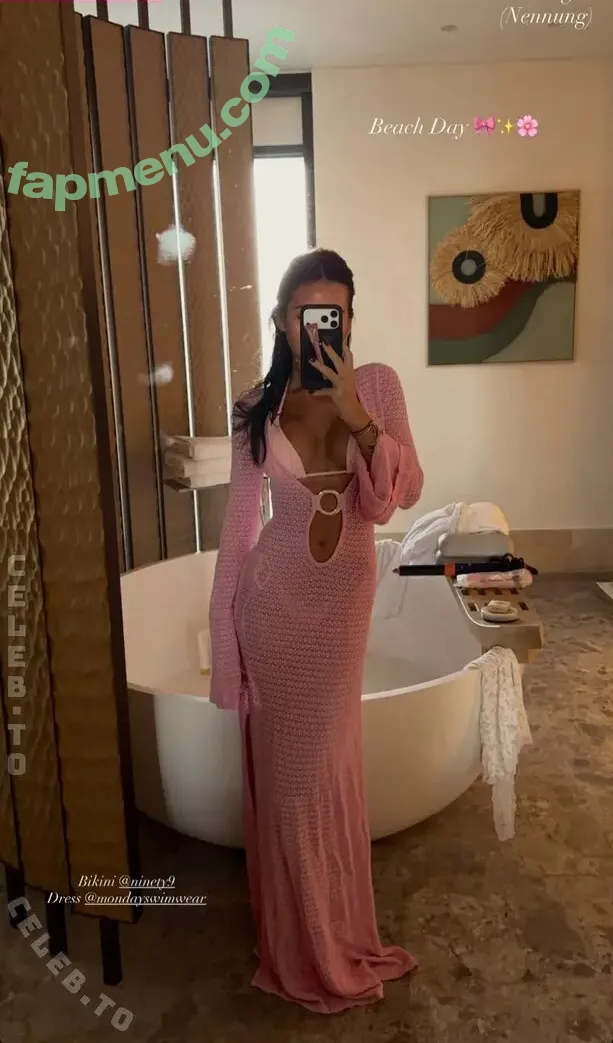 Zoe Liss nude photo #0298 (lil.liss / zoeliss / zoeliss6064 / zoeliss_)