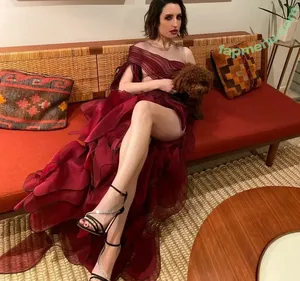 Zoe Lister Jones / zoelisterjones nude photo #0059