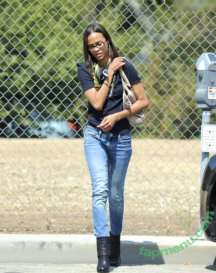 Zoe Saldana nude photo #0574 (zoesaldana)