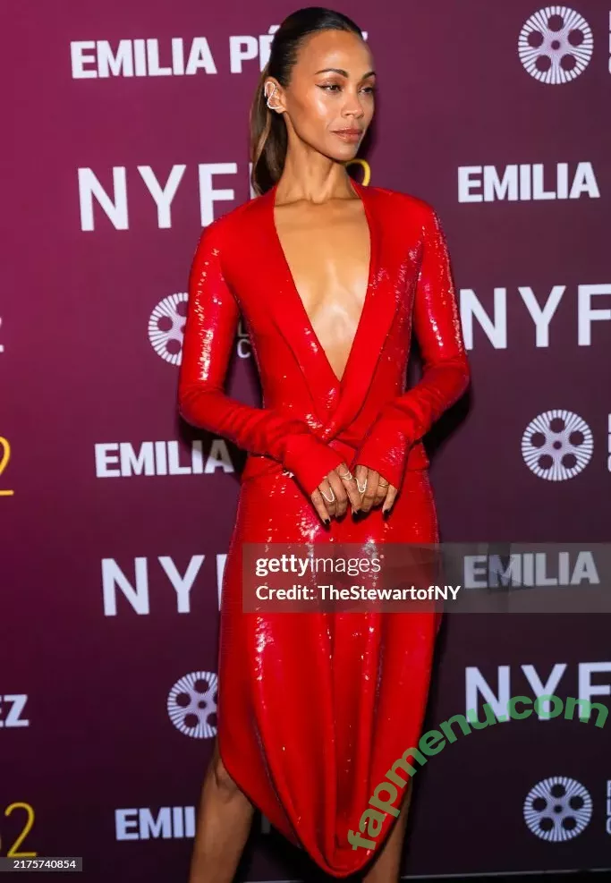 Zoe Saldana nude photo #0621 (zoesaldana)