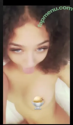 zoebae7 / zoebaemodel nude photo #0004