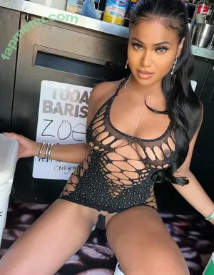 Zoebarista / Tapzoesbyeoh / Zoe_barista / zoe.barista nude photo #0075