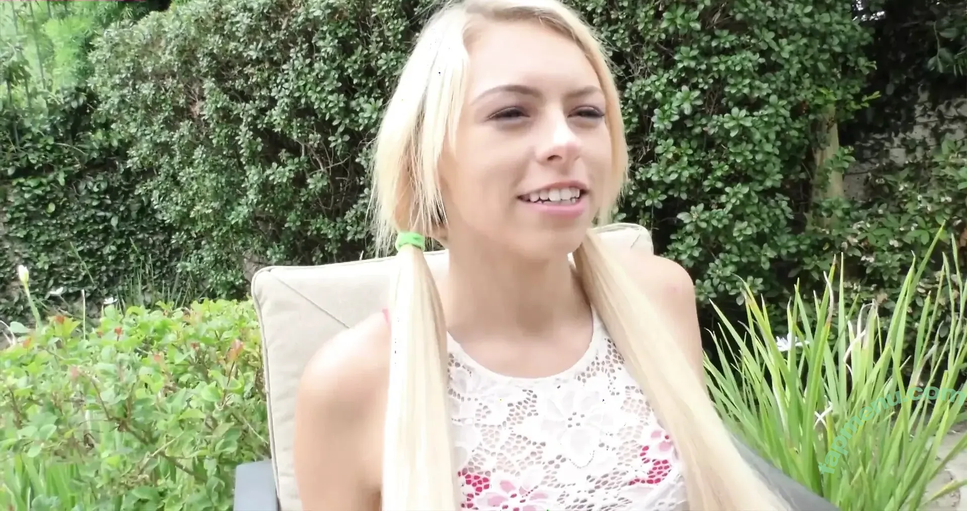 ZoeBlondy nude photo #0018 (ZoeBlondy)