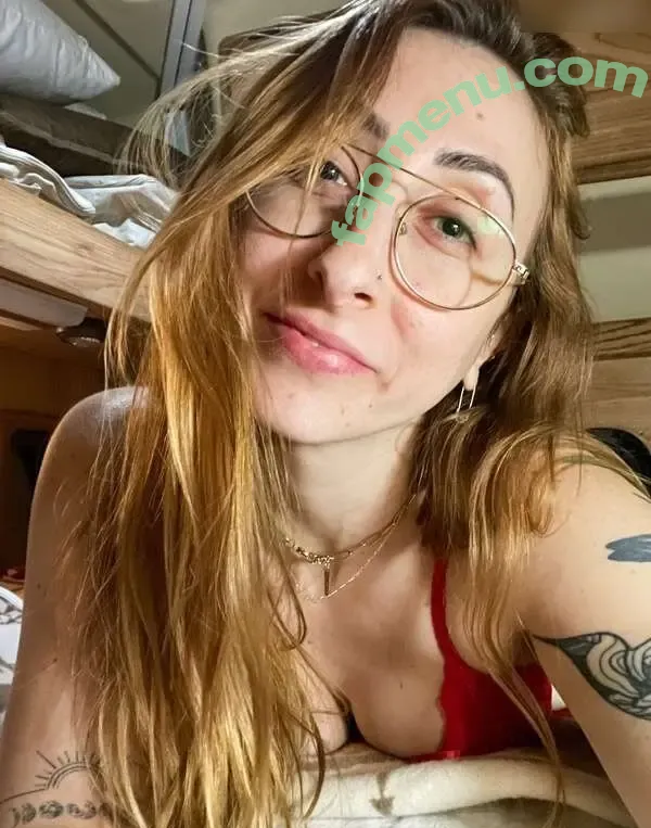 zoebytheriver nude photo #0029 (zoebytheriver)