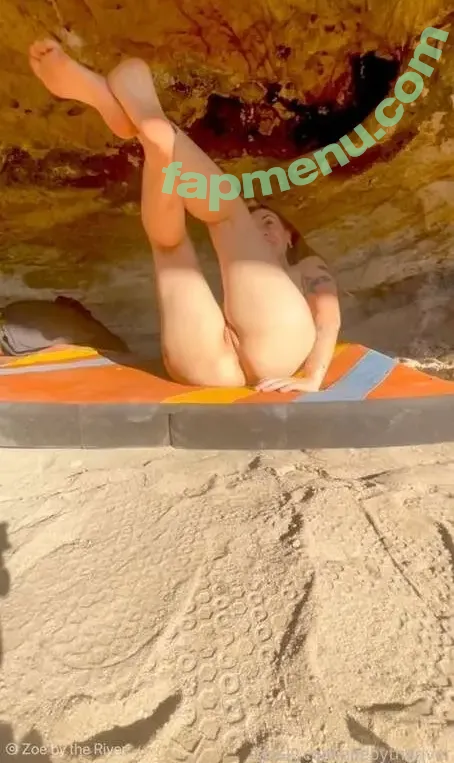 zoebytheriver nude photo #0032 (zoebytheriver)