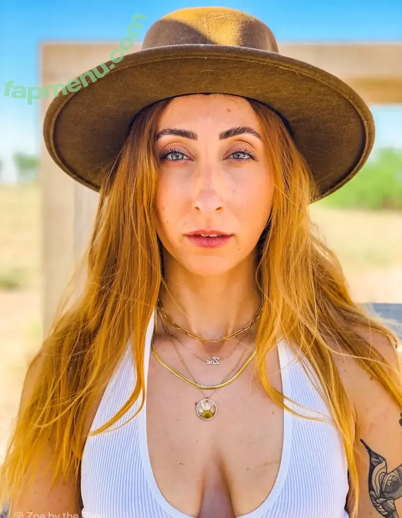 zoebytheriver nude photo #0055 (zoebytheriver)