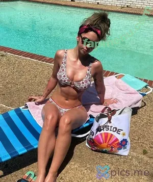  nude photo #0001
