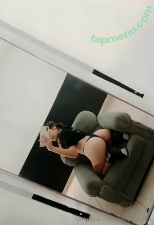 zoefarraxxxs / zoefarrellxx nude photo #0006