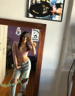 zoefarraxxxs / zoefarrellxx nude photo #0035