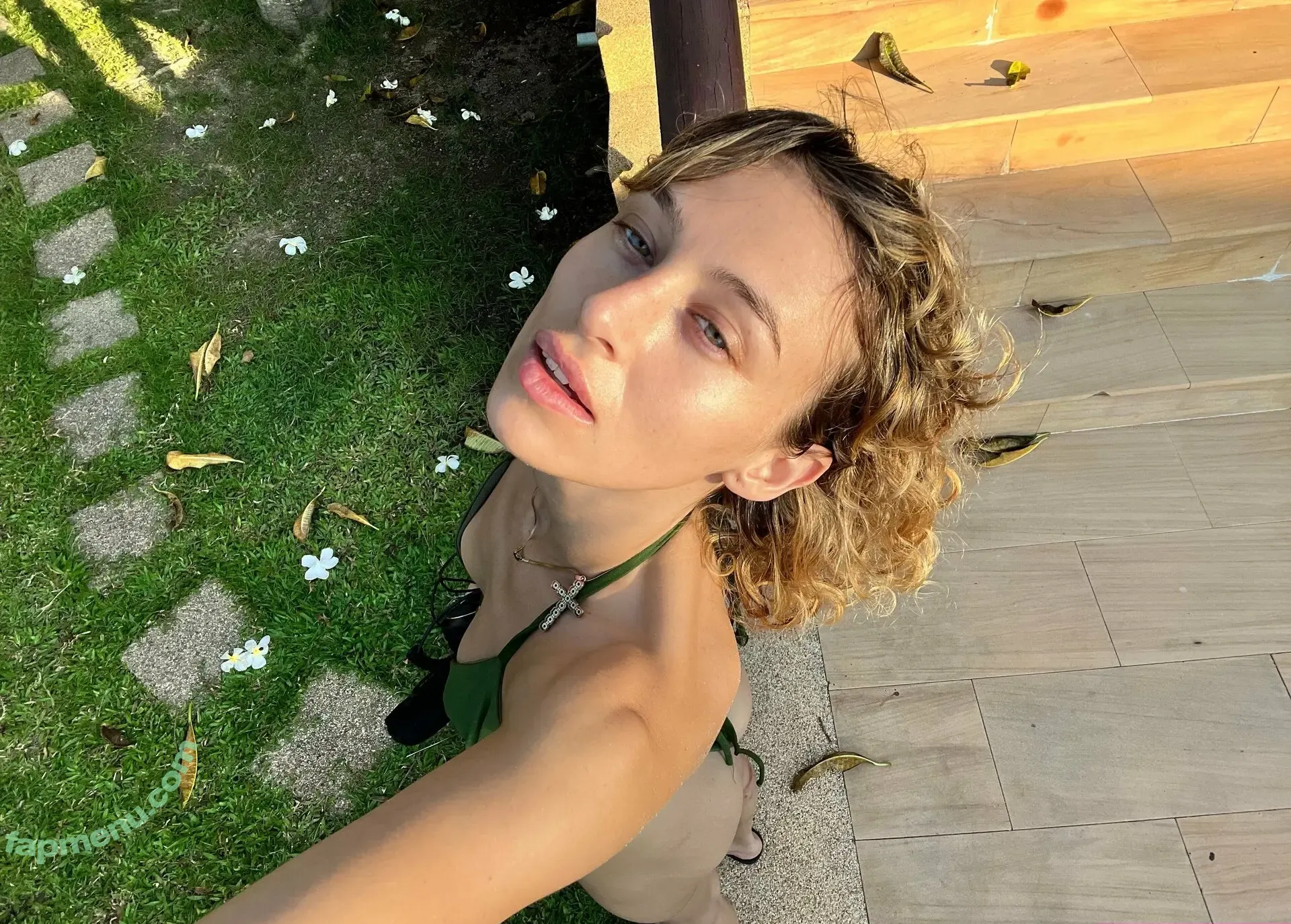 zoelarelle nude photo #0007 (zoelarelle)