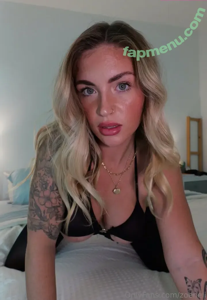 zoeneli nude photo #0021 (zoenelis)