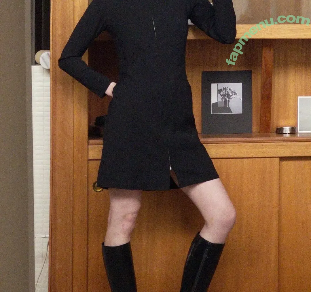 zoeplzshutup nude photo #0049 (zoeloveshouses / zoeshutup)