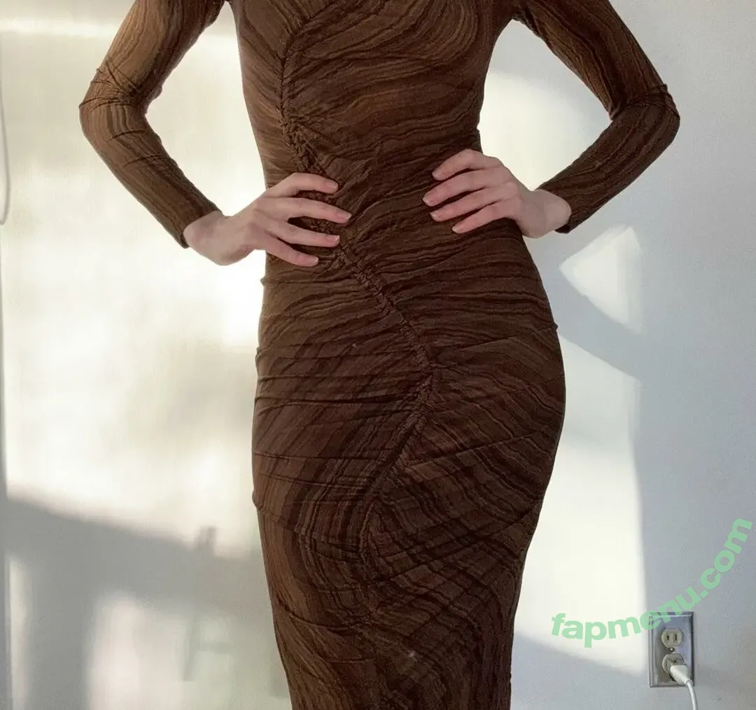 zoeplzshutup nude photo #0065 (zoeloveshouses / zoeshutup)