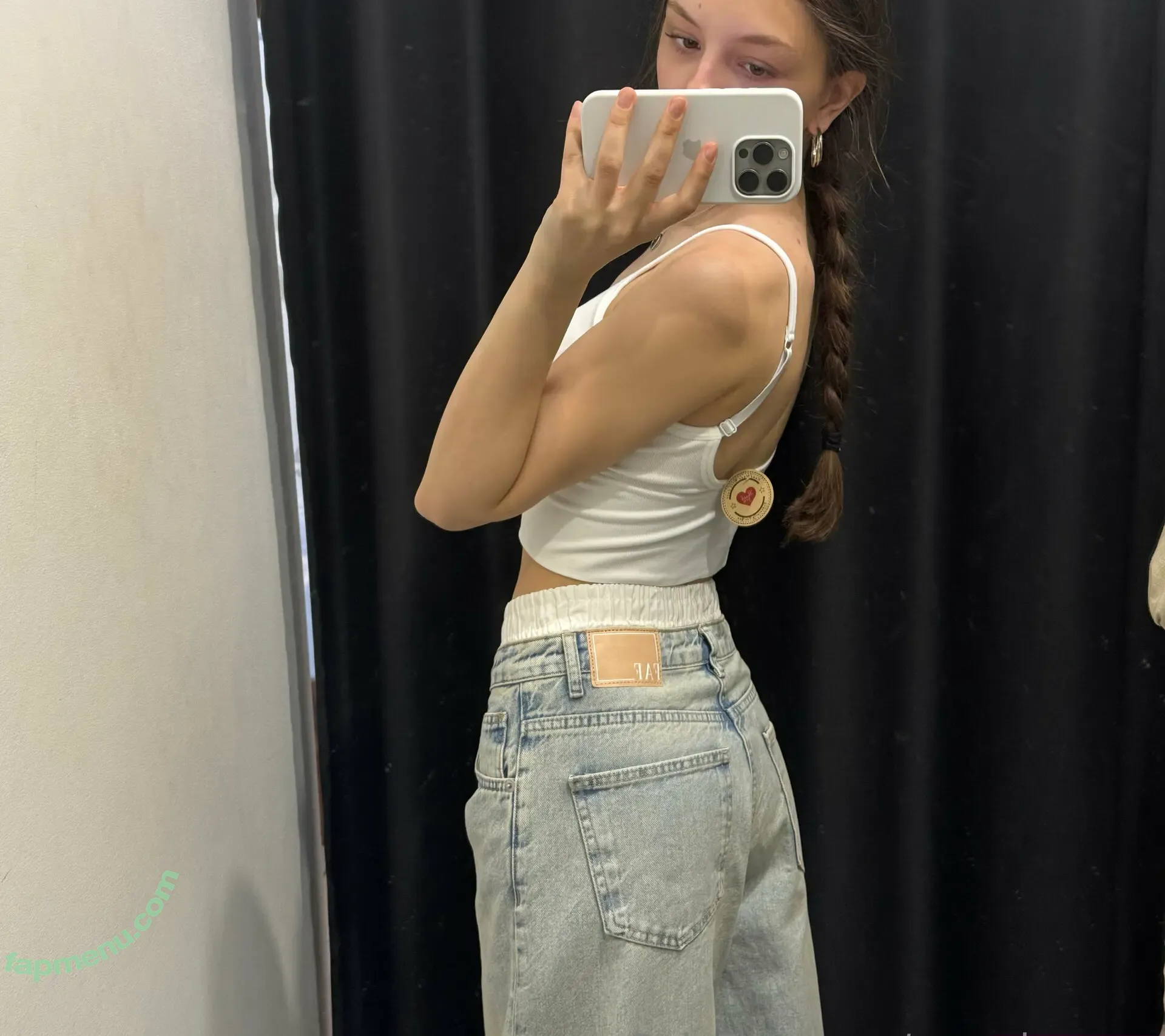zoeprincesss nude photo #0026 (zoeee_princess / zoeprincessyoga)
