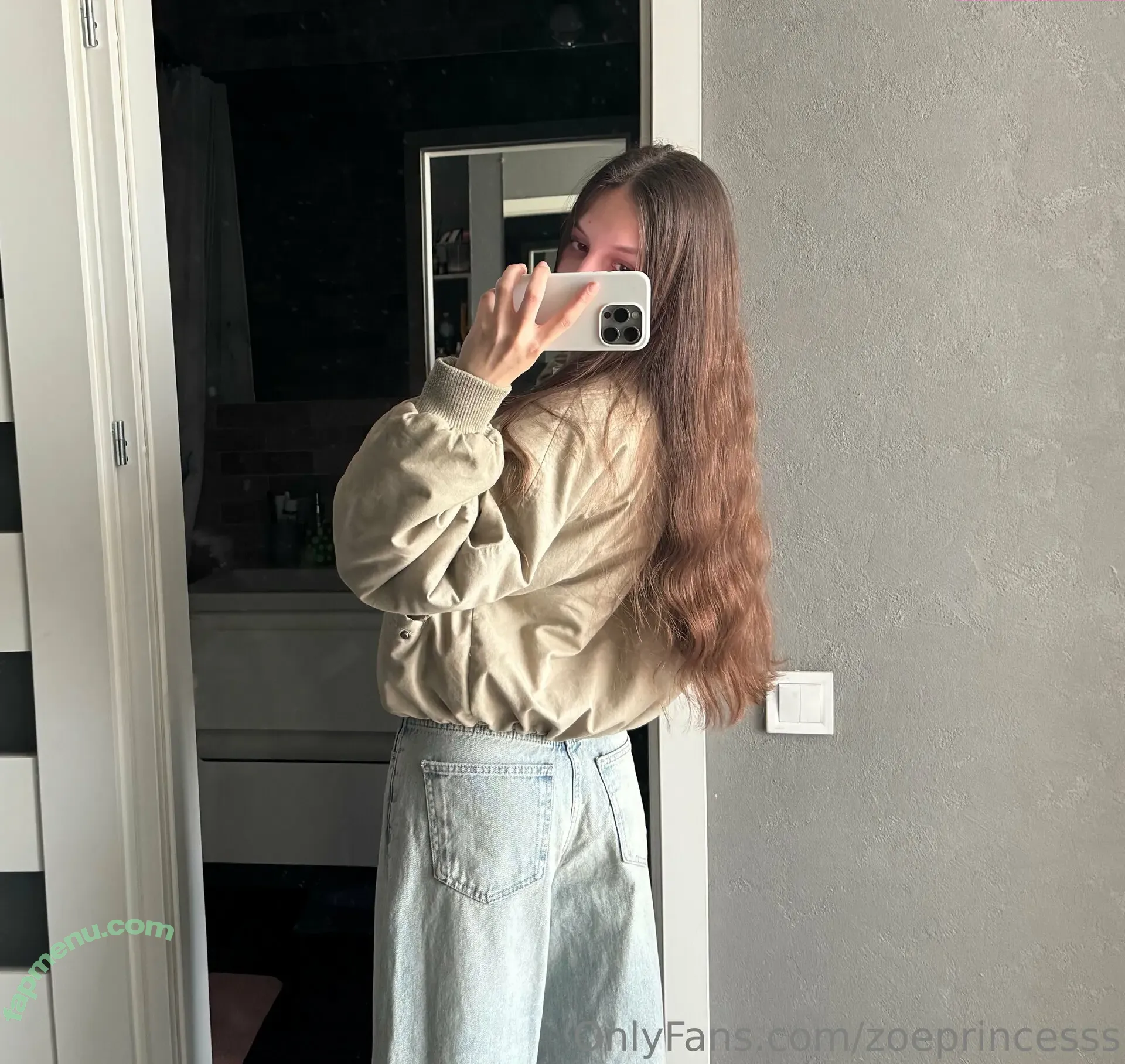 zoeprincesss nude photo #0032 (zoeee_princess / zoeprincessyoga)