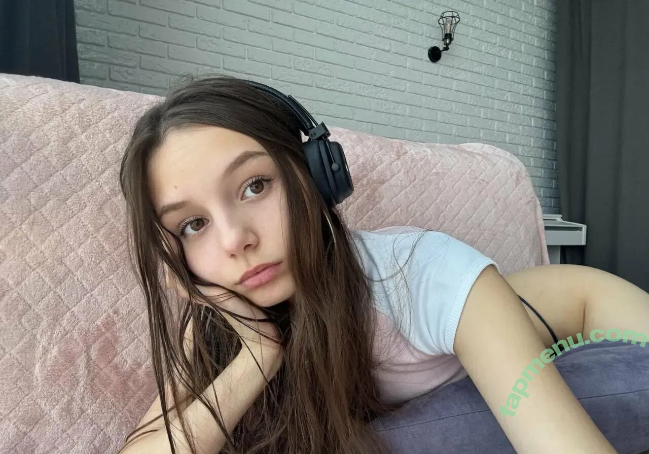 zoeprincesss nude photo #0040 (zoeee_princess / zoeprincessyoga)