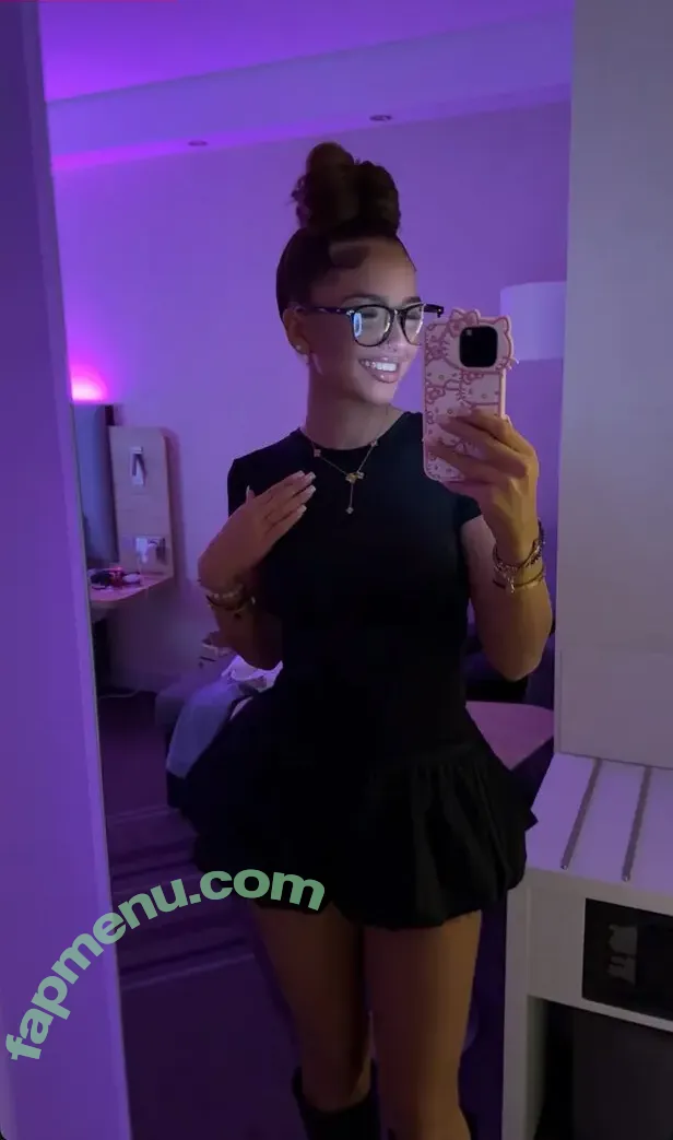 Zoesalg nude photo #0071 (Zoesalg)