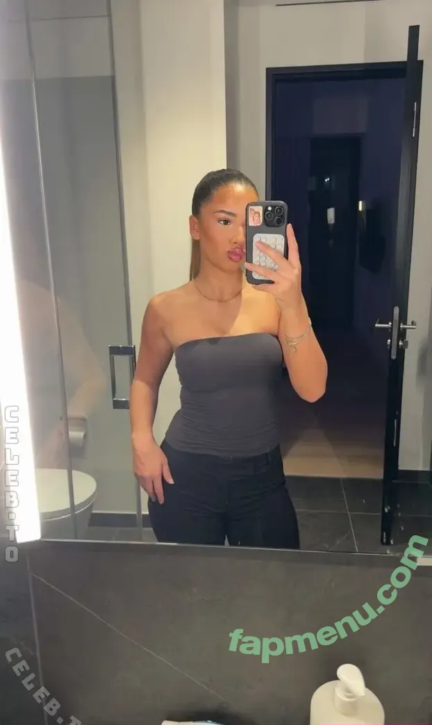 Zoesalg nude photo #0159 (Zoesalg)