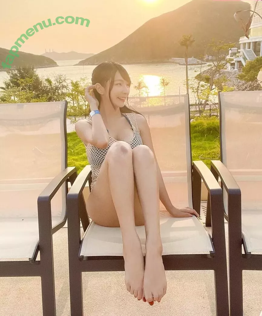 Zoeso nude photo #0008 (zoeso0930)