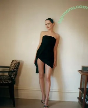 Zoey Deutch / zoeydeutch nude photo #0465