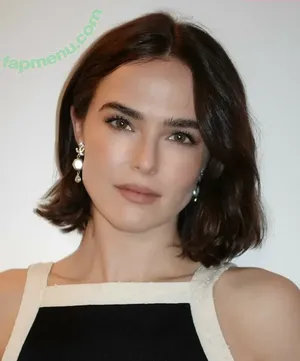 Zoey Deutch / zoeydeutch nude photo #0478