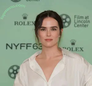 Zoey Deutch / zoeydeutch nude photo #0506