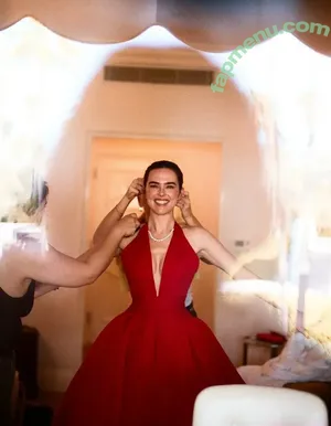 Zoey Deutch / zoeydeutch nude photo #0591