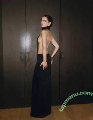 Zoey Deutch / zoeydeutch nude photo #0607