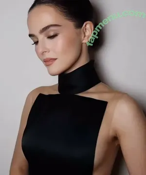 Zoey Deutch / zoeydeutch nude photo #0616