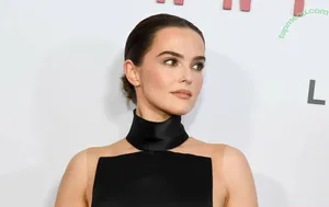 Zoey Deutch / zoeydeutch nude photo #0641