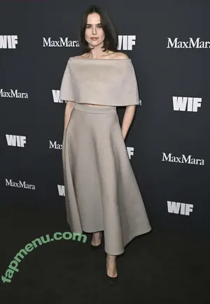 Zoey Deutch / zoeydeutch nude photo #0784