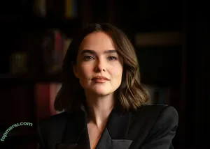 Zoey Deutch / zoeydeutch nude photo #0796