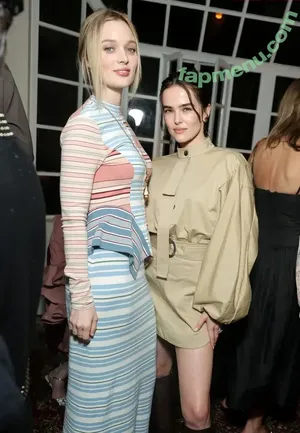 Zoey Deutch / zoeydeutch nude photo #0818